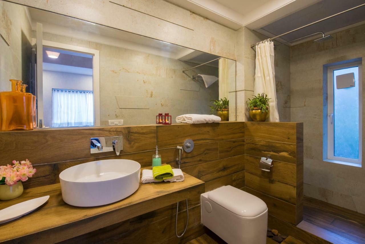 El Lodge By Stayvista - Pool, Lawn, And A Charming Gazebo For Your Perfect Getaway Lonavala Εξωτερικό φωτογραφία