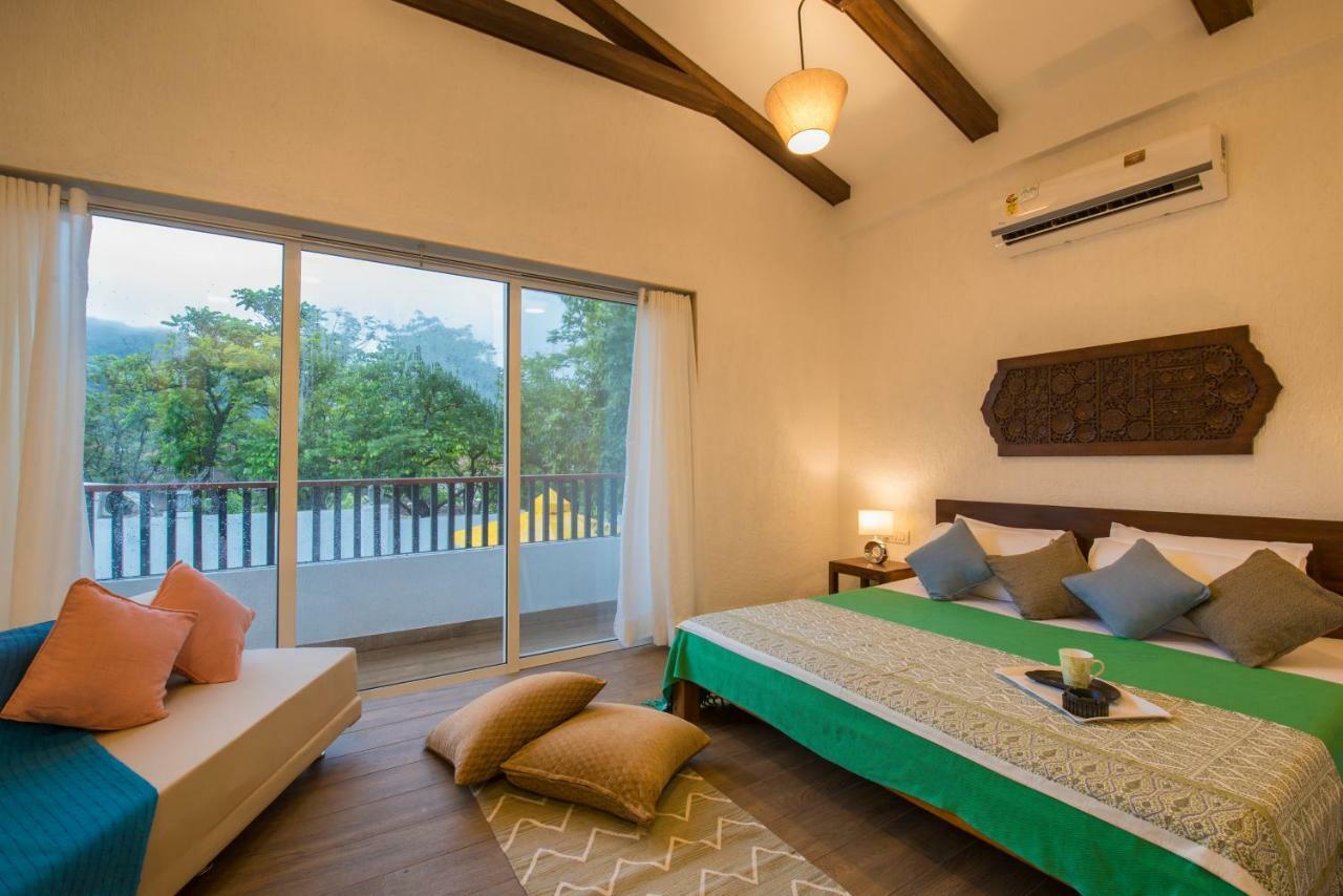 El Lodge By Stayvista - Pool, Lawn, And A Charming Gazebo For Your Perfect Getaway Lonavala Εξωτερικό φωτογραφία